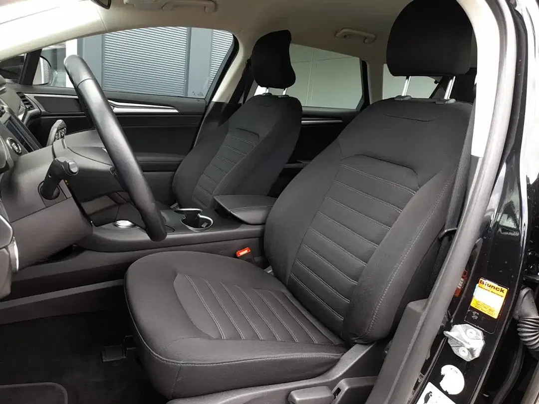 Ford Mondeo - Thumbnail 10