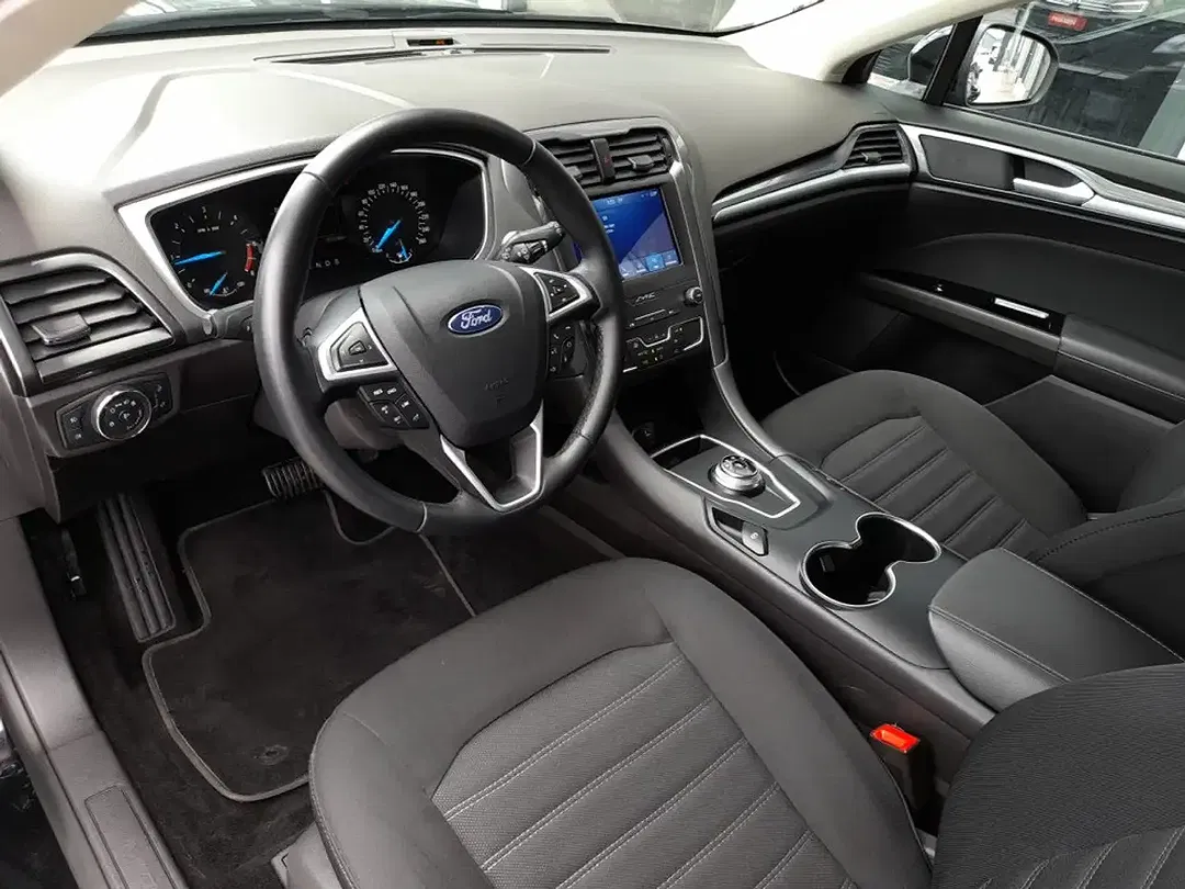 Ford Mondeo - Thumbnail 9