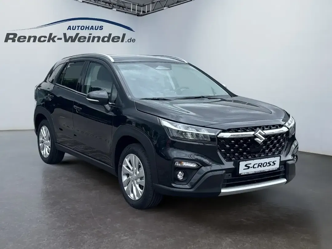 Suzuki SX4 S-Cross - Thumbnail 11