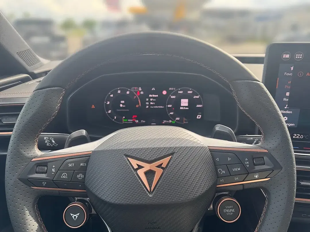 CUPRA Leon - Thumbnail 9