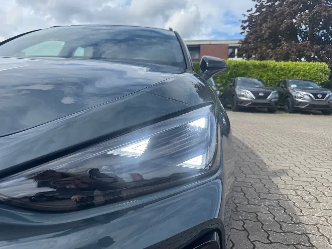 CUPRA Leon - Thumbnail 6