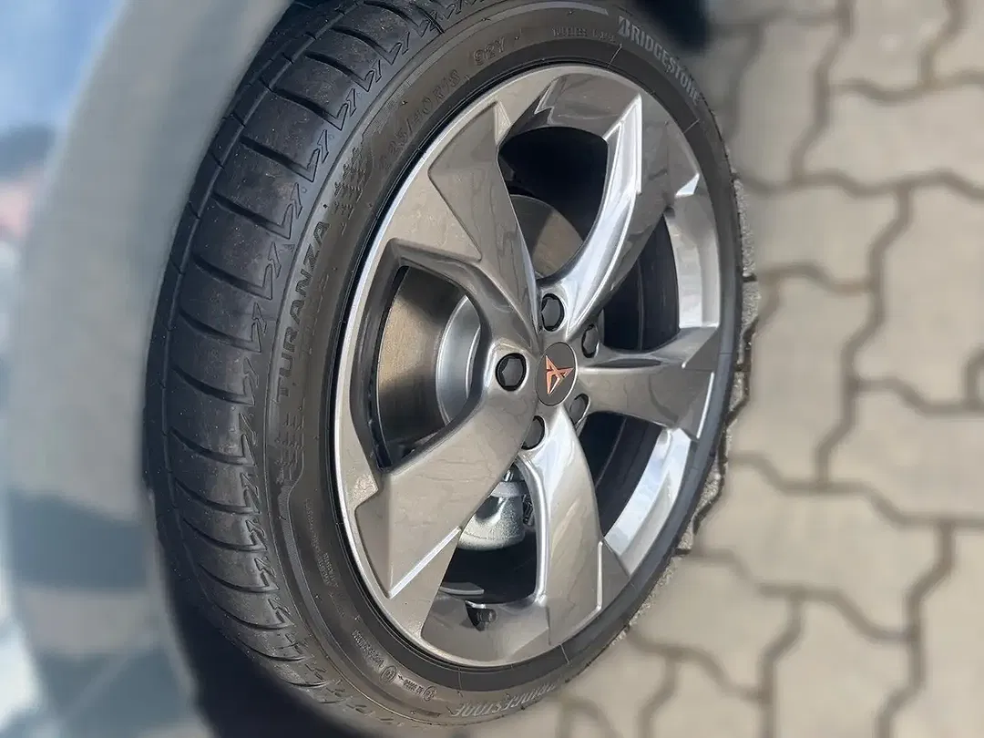 CUPRA Leon - Thumbnail 7