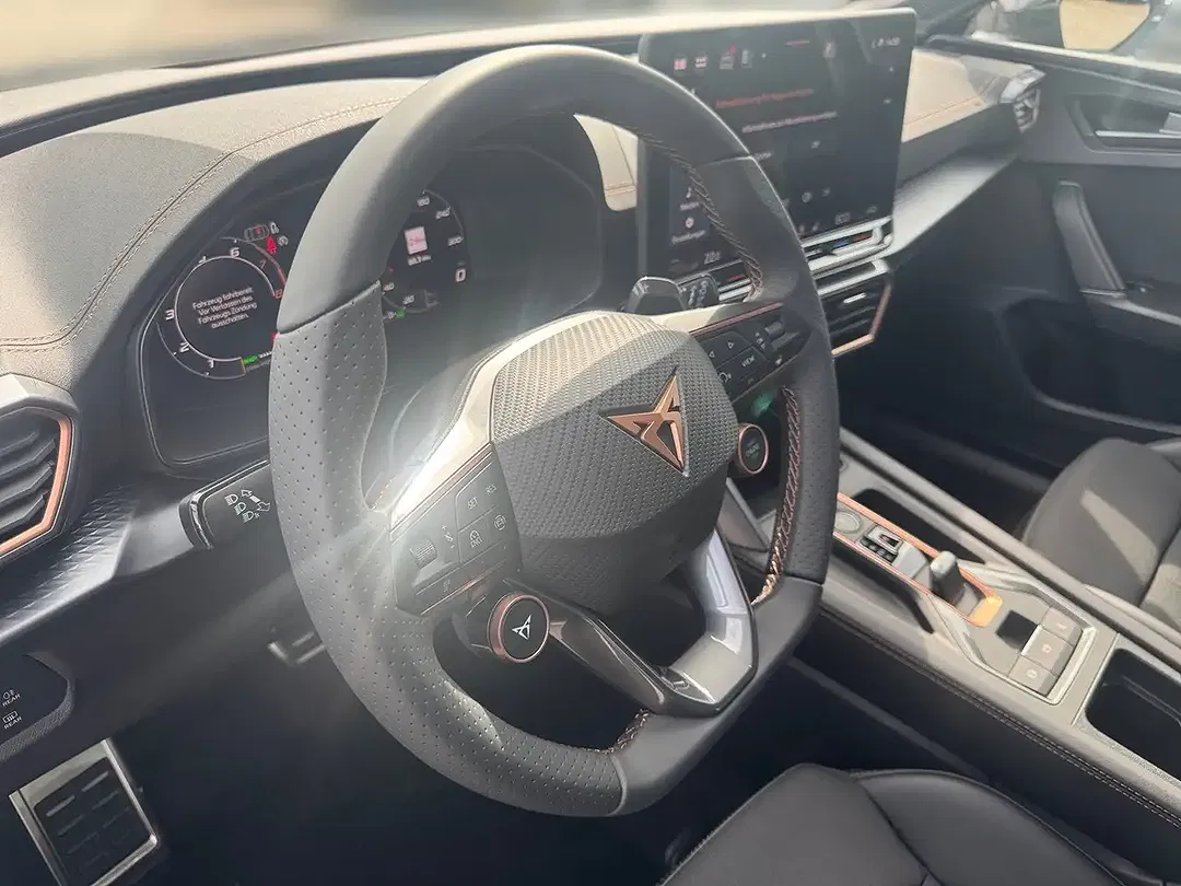 CUPRA Leon - Thumbnail 8