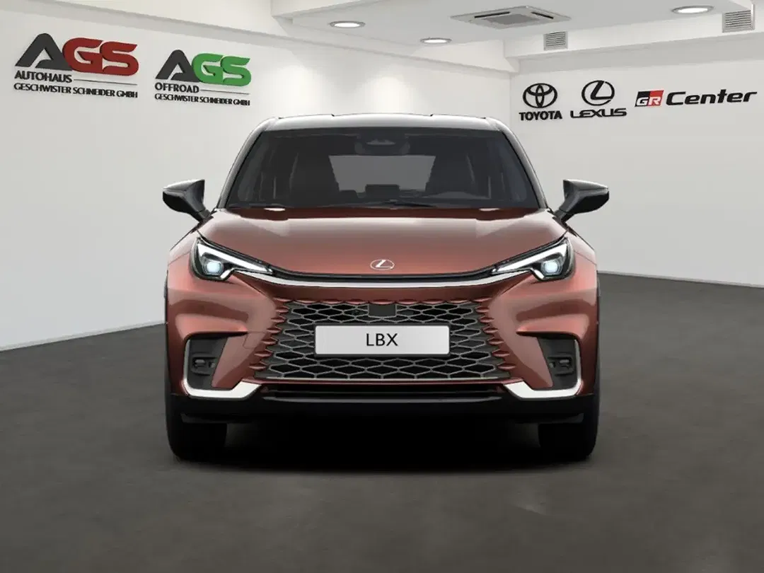 Lexus LBX - Thumbnail 8