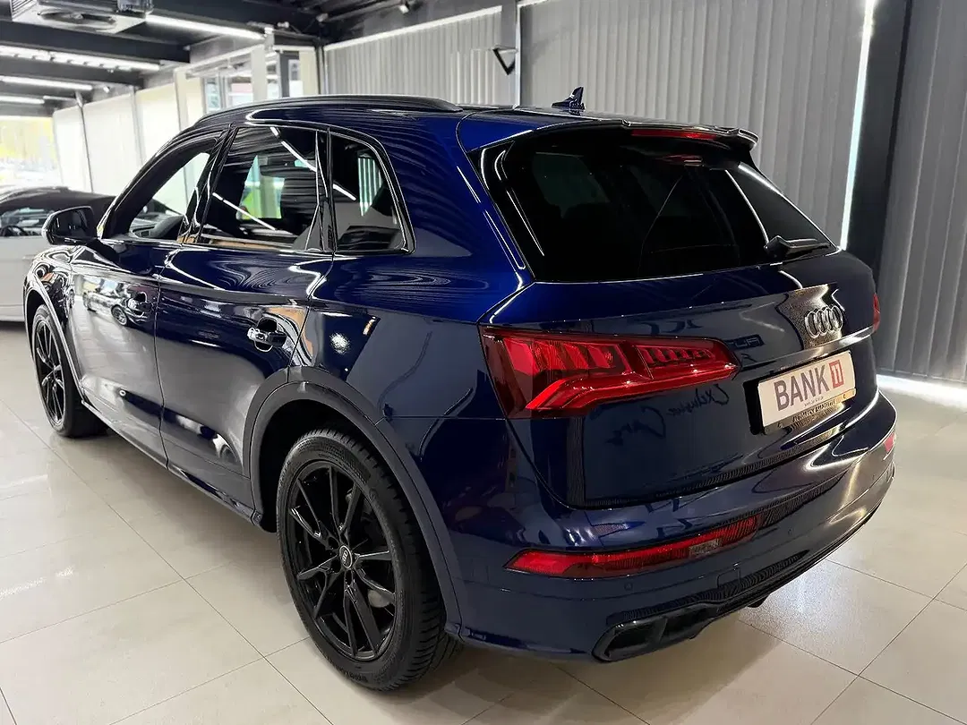 Audi SQ5 - Thumbnail 10