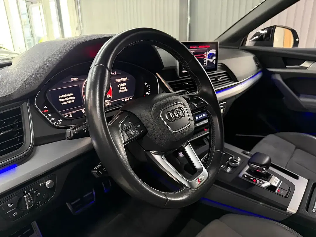Audi SQ5 - Thumbnail 12