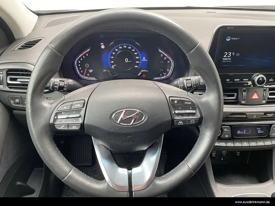 Hyundai i30 - Thumbnail 13