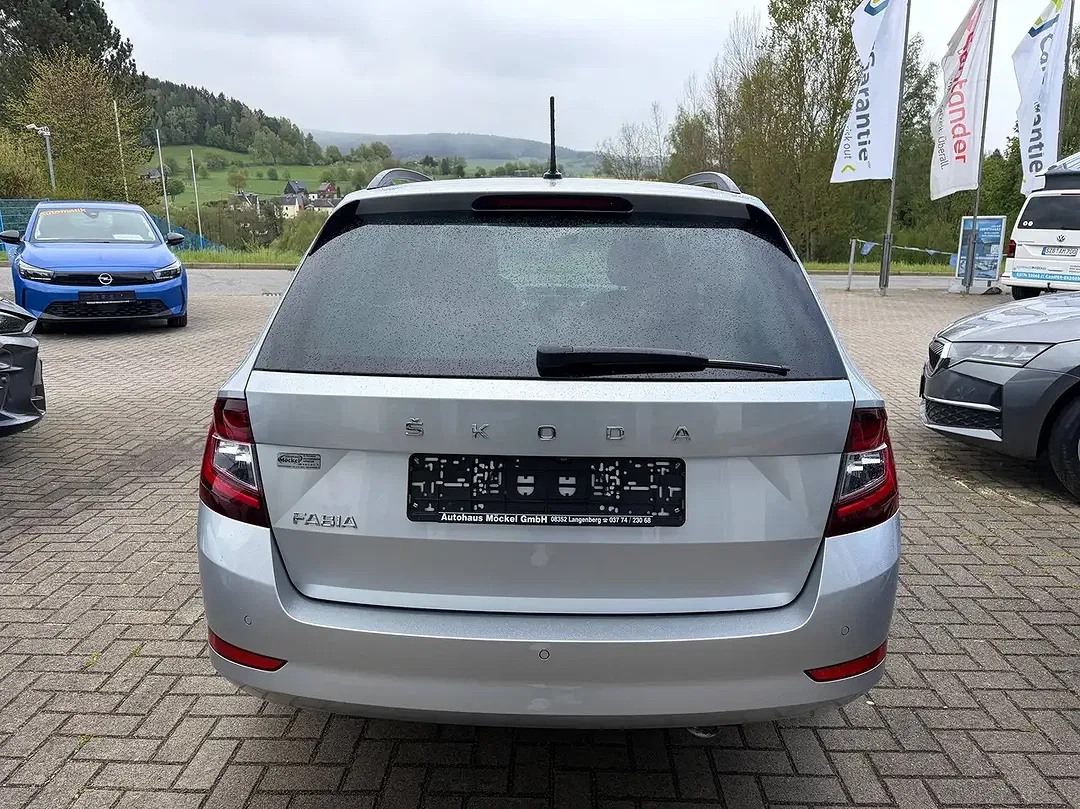 Skoda Fabia - Thumbnail 6