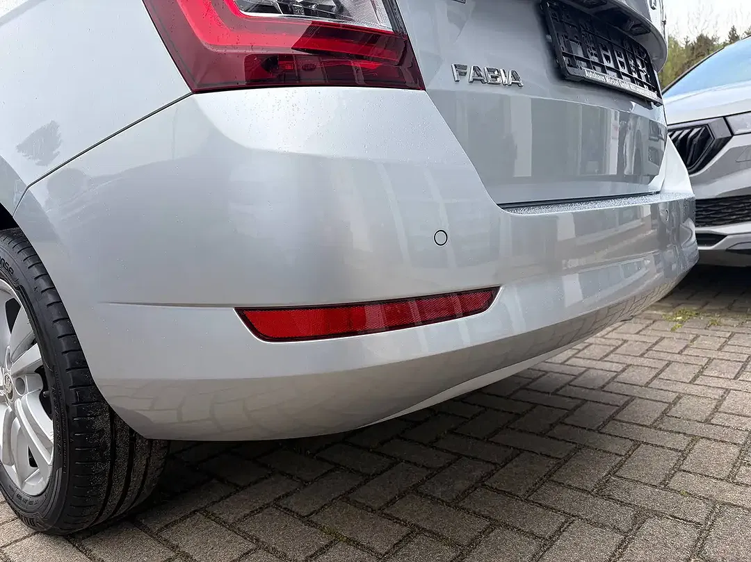 Skoda Fabia - Thumbnail 9
