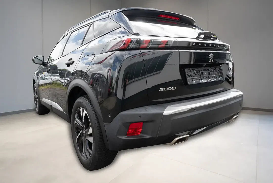 Peugeot 2008 - Thumbnail 4