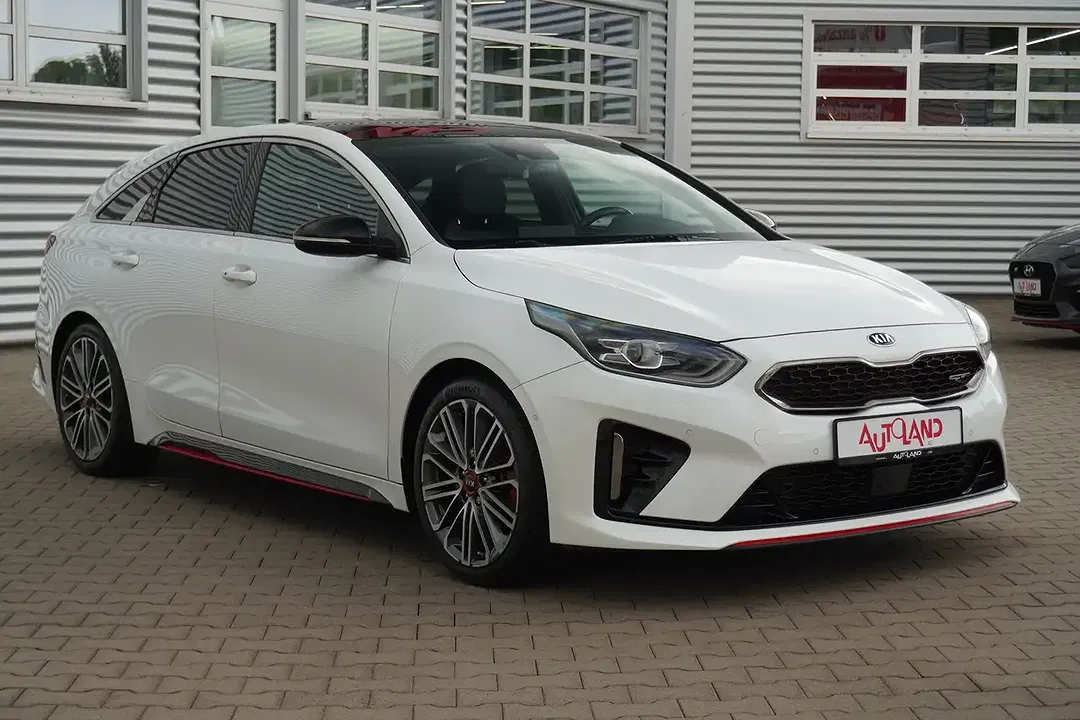 Kia ProCeed / pro_cee'd - Thumbnail 3