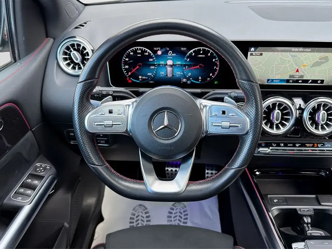Mercedes-Benz B 180 - Thumbnail 10