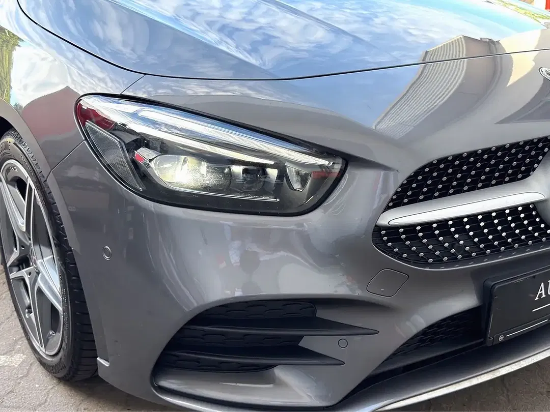 Mercedes-Benz B 180 - Thumbnail 2