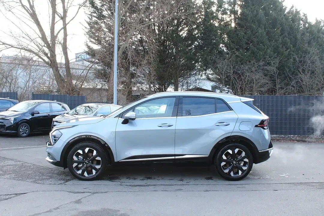 Kia Sportage - Thumbnail 4
