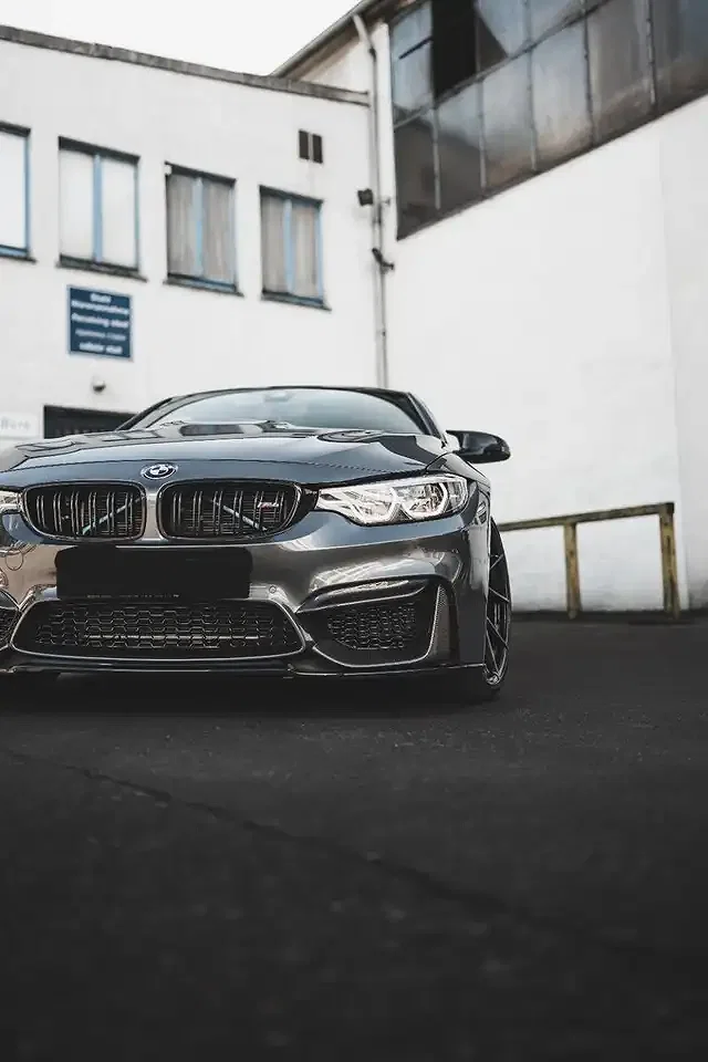 BMW M4 - Afbeelding 1