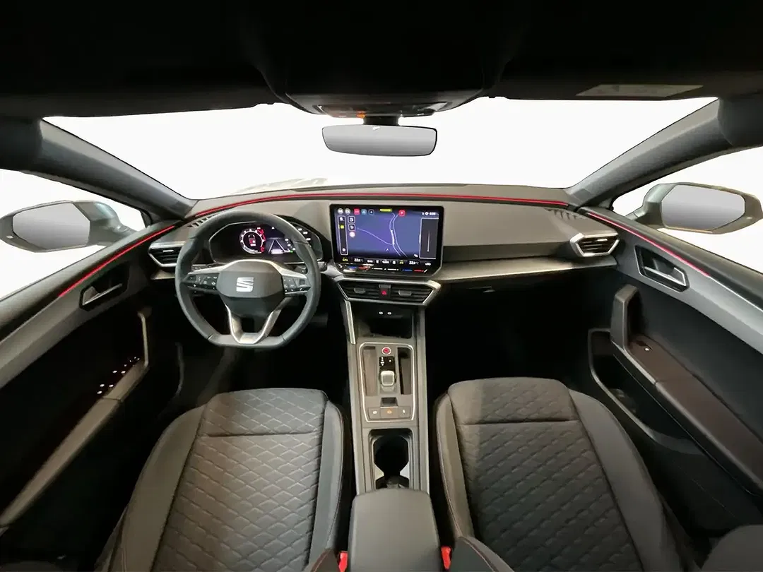 SEAT Leon - Thumbnail 2