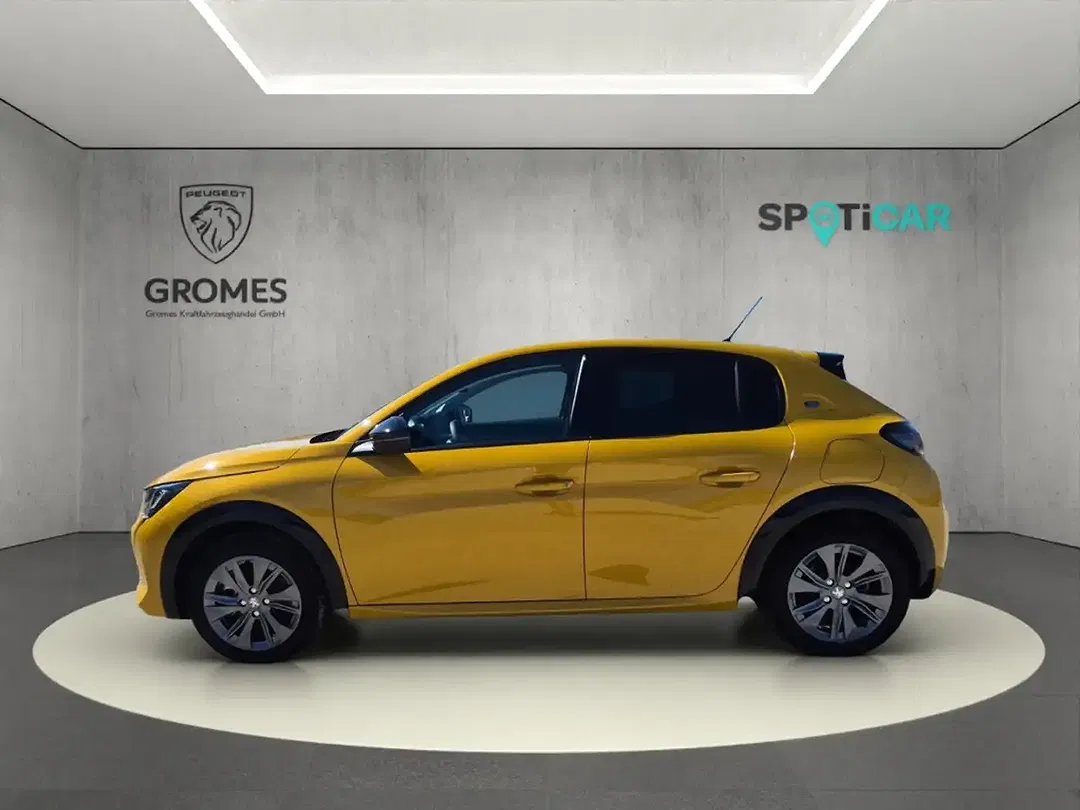 Peugeot 208 - Thumbnail 6