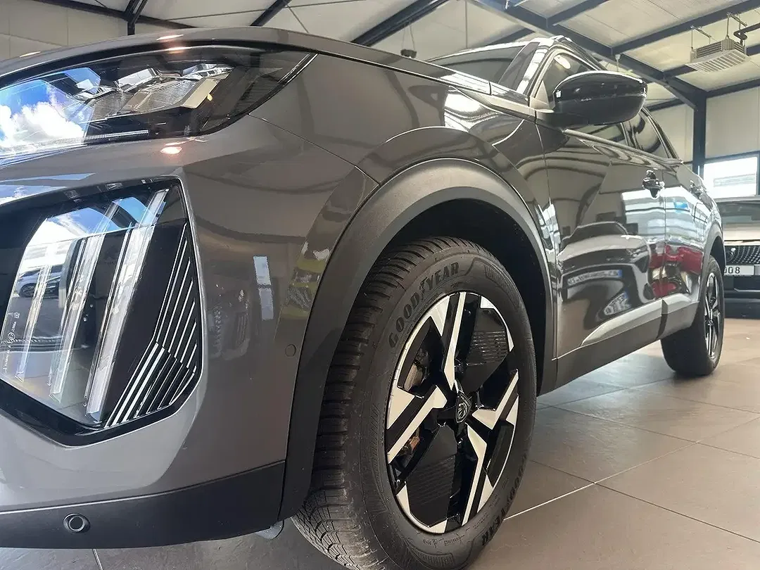 Peugeot 2008 - Thumbnail 7