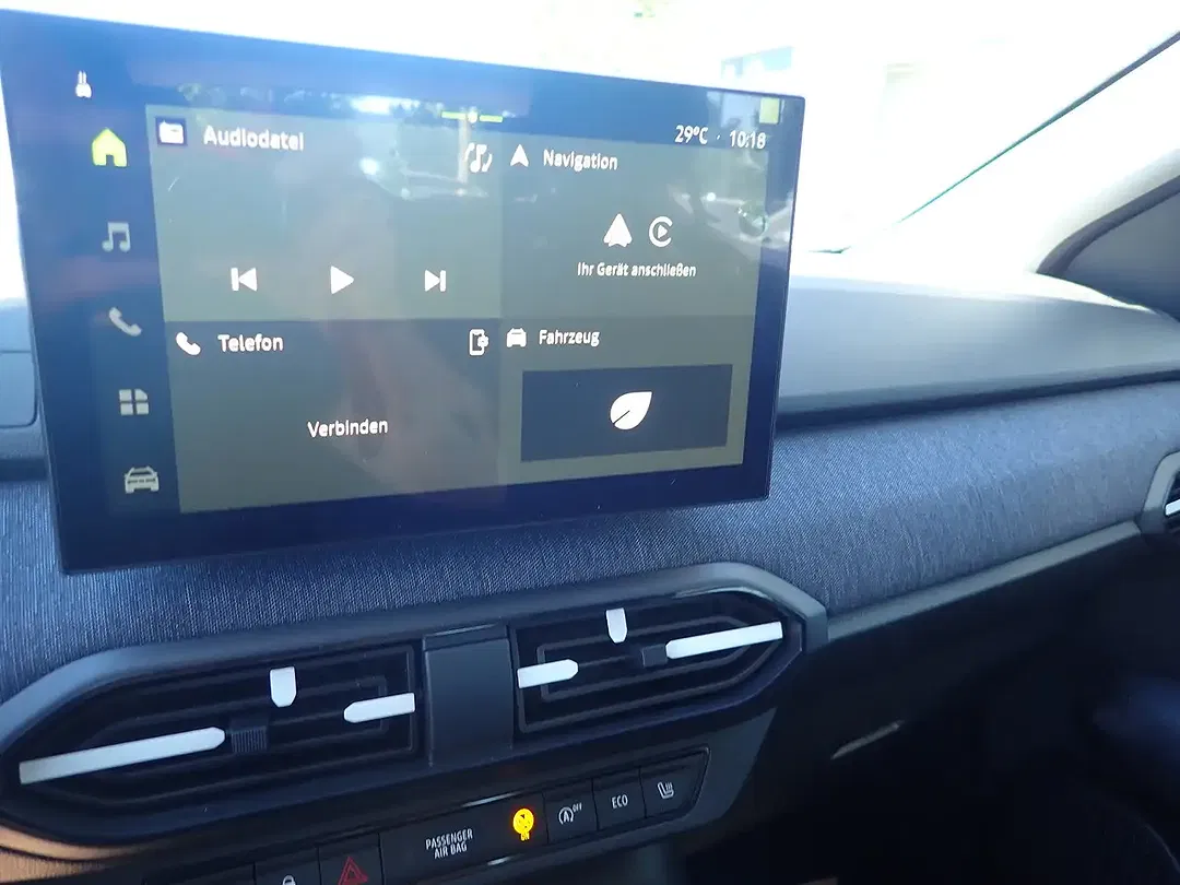Dacia Sandero - Thumbnail 10