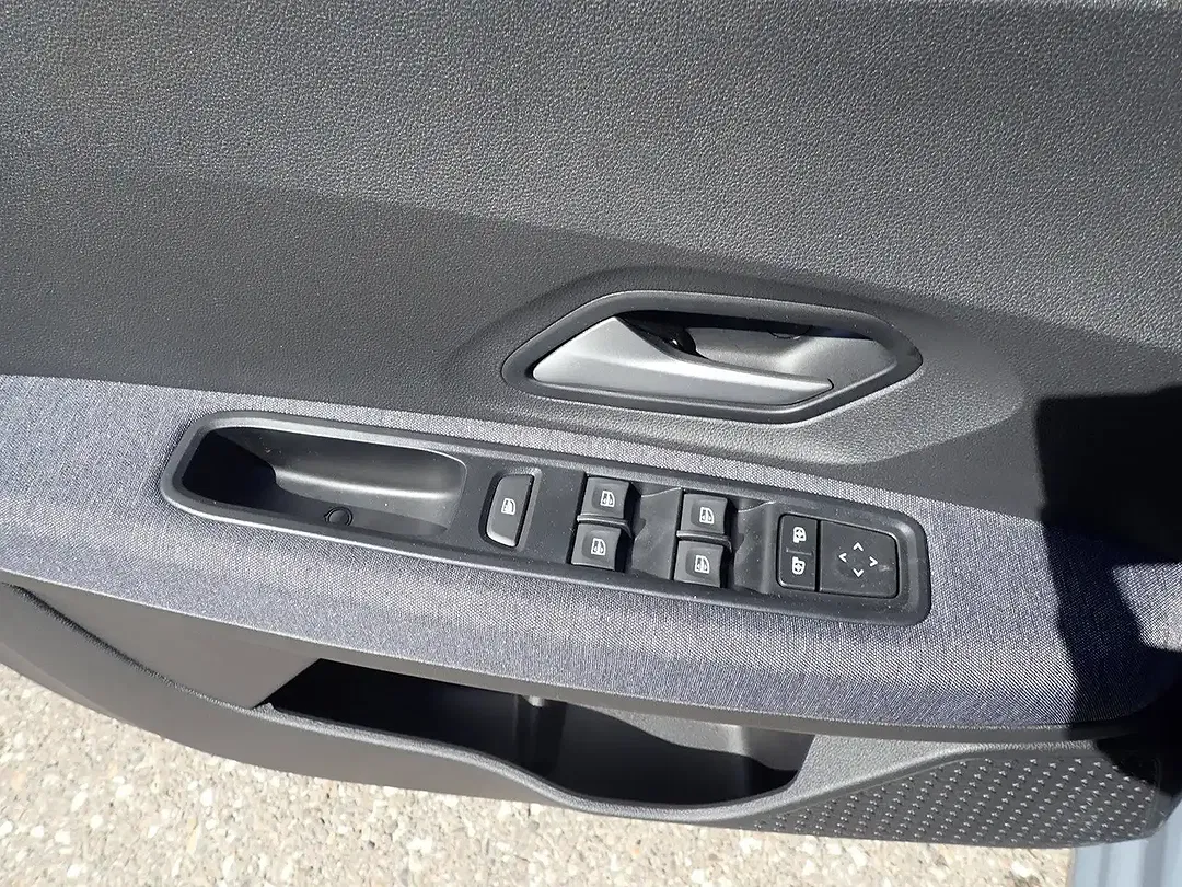 Dacia Sandero - Thumbnail 14