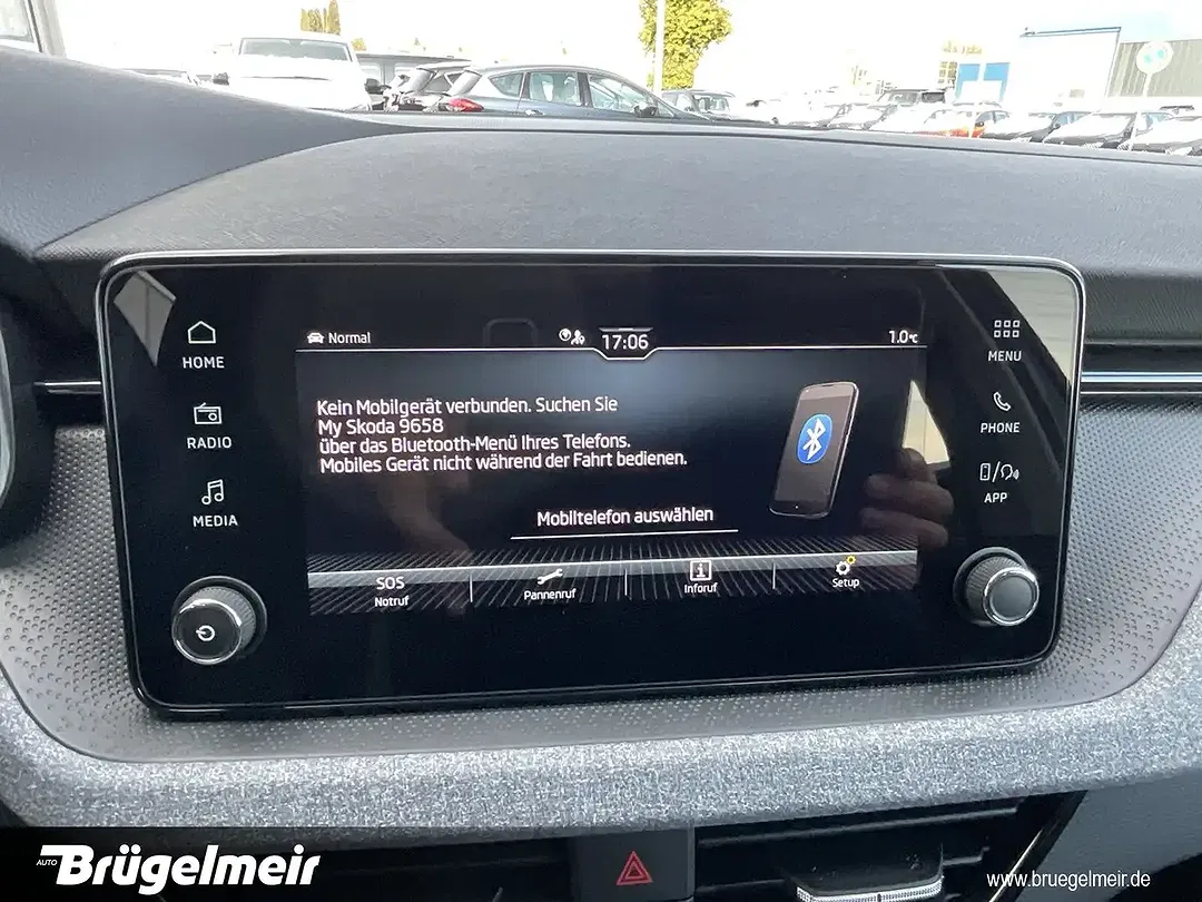 Skoda Kamiq - Thumbnail 9