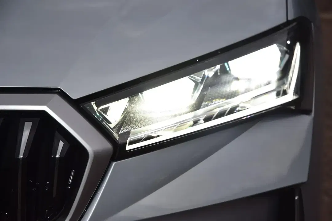 Skoda Superb - Thumbnail 29