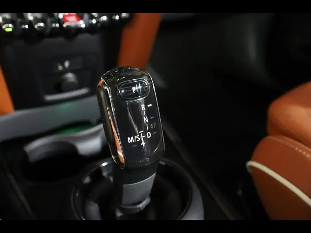 MINI One D Countryman - Thumbnail 13