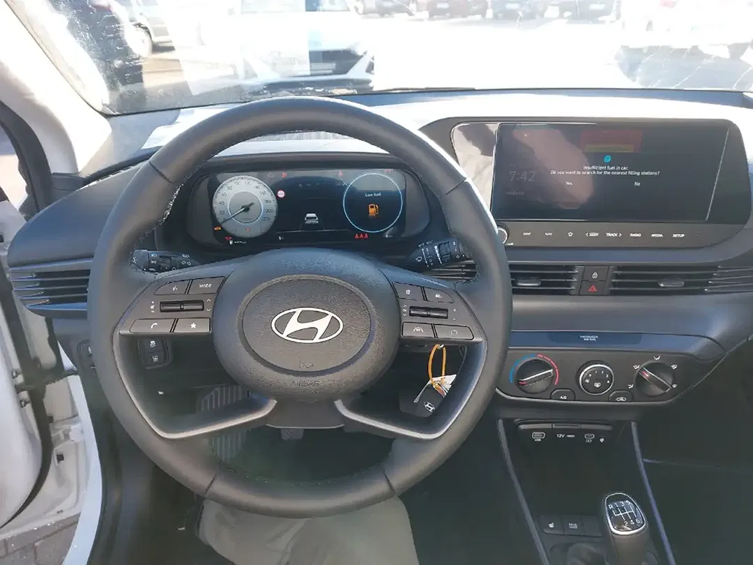 Hyundai i20 - Thumbnail 10