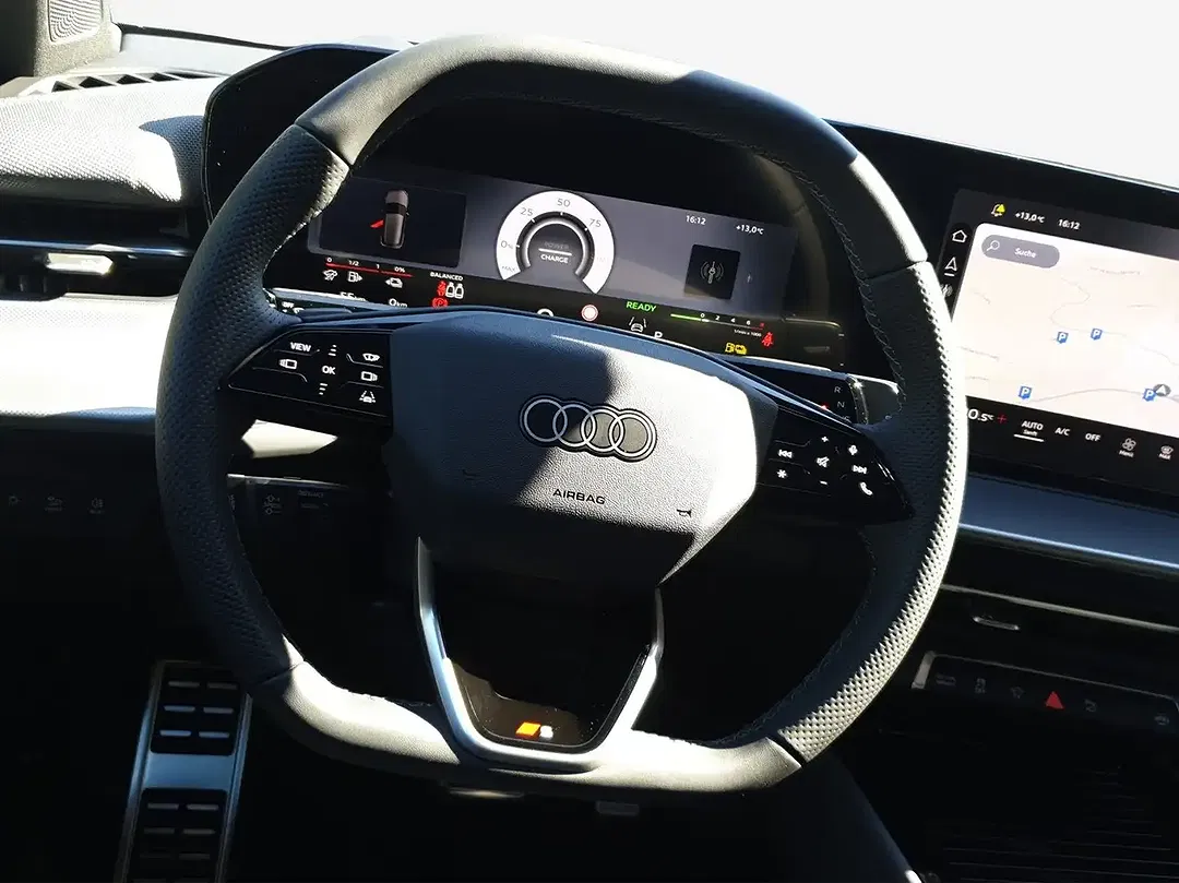 Audi Q3 - Thumbnail 7