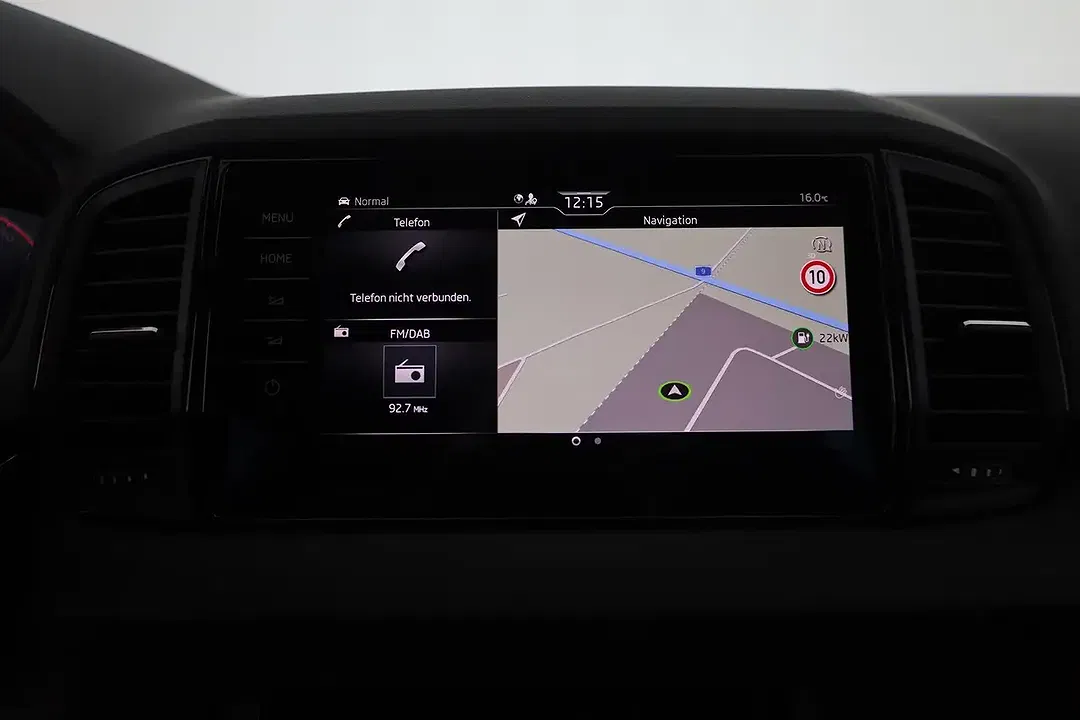Skoda Karoq - Thumbnail 10