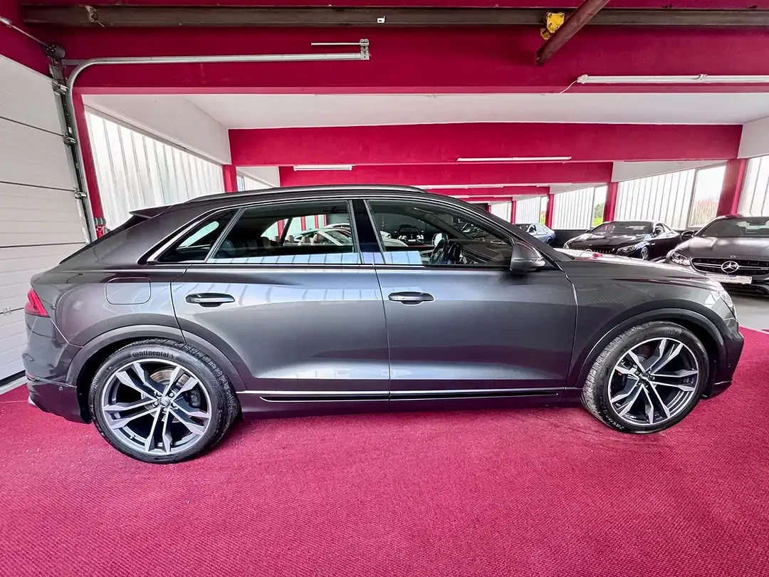 Audi SQ8 - Thumbnail 4