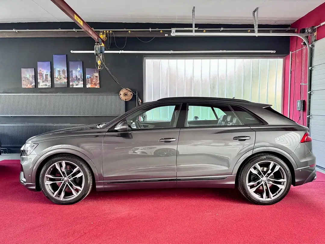 Audi SQ8 - Thumbnail 9