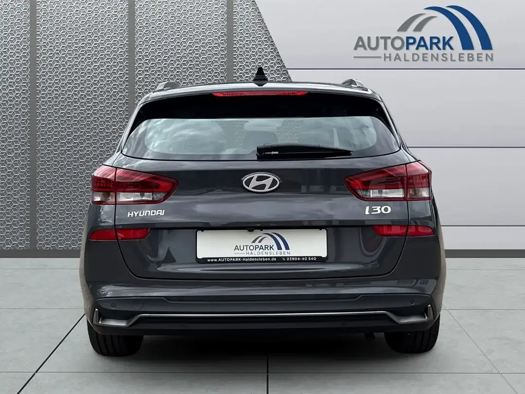Hyundai i30 - Thumbnail 5