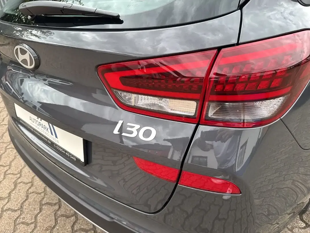Hyundai i30 - Thumbnail 6