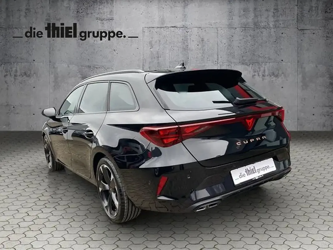 CUPRA Leon - Thumbnail 5