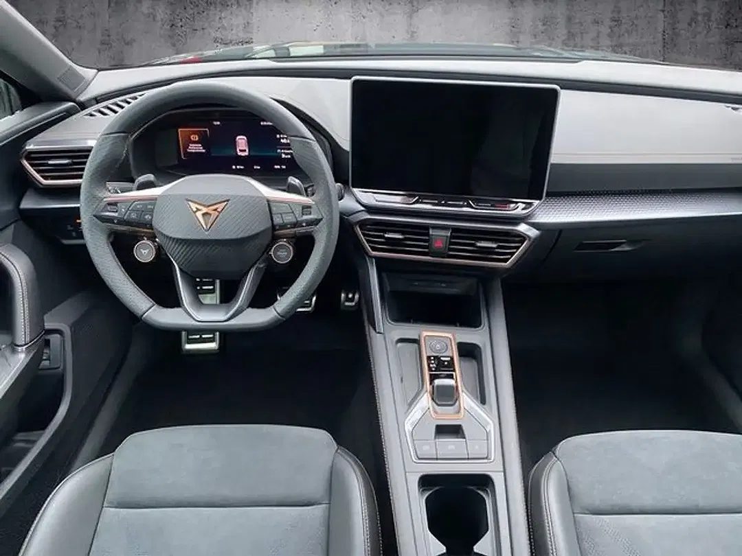 CUPRA Leon - Thumbnail 6