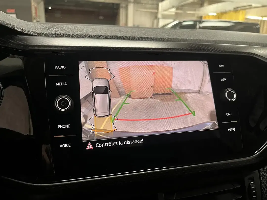 Volkswagen T-Cross - Thumbnail 5