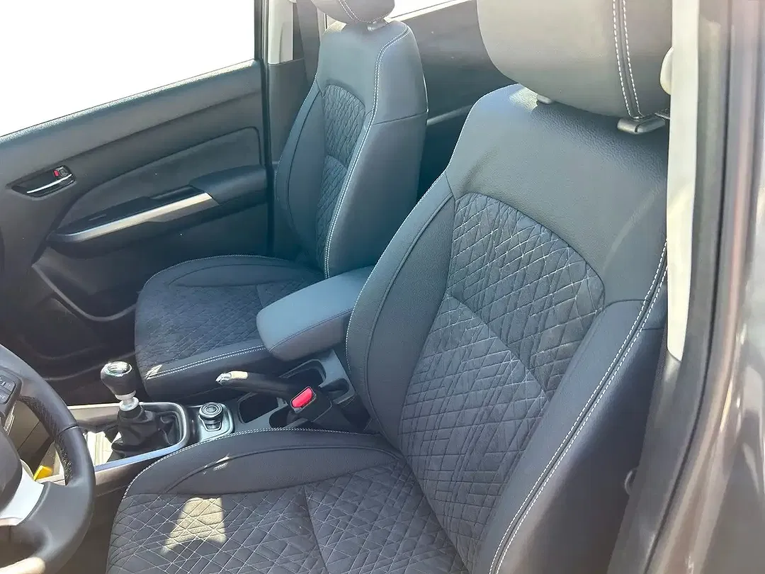 Suzuki Vitara - Thumbnail 12