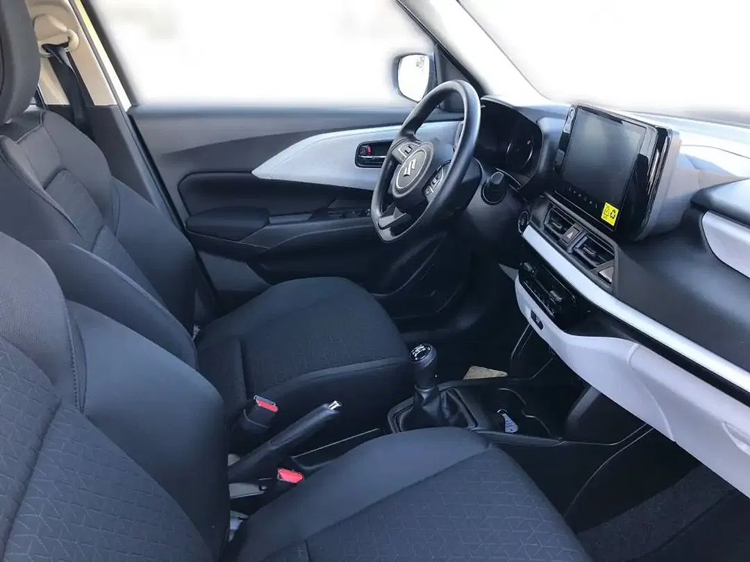 Suzuki Swift - Thumbnail 15