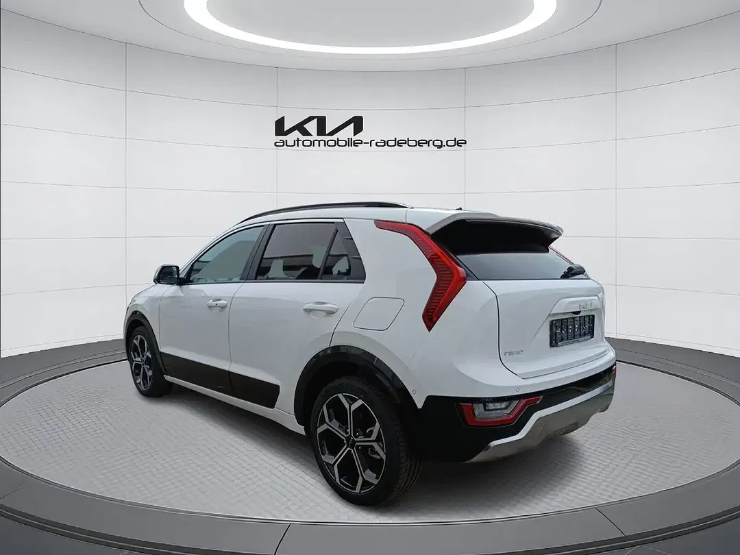 Kia Niro - Thumbnail 3