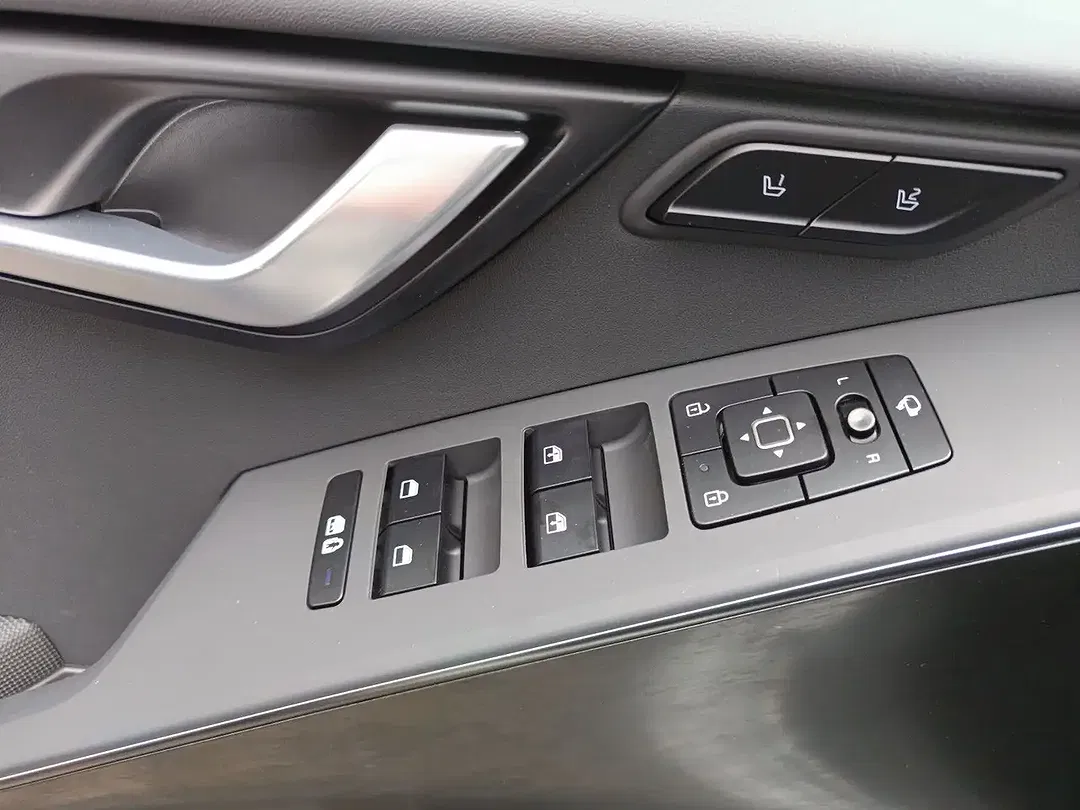 Kia Niro - Thumbnail 6