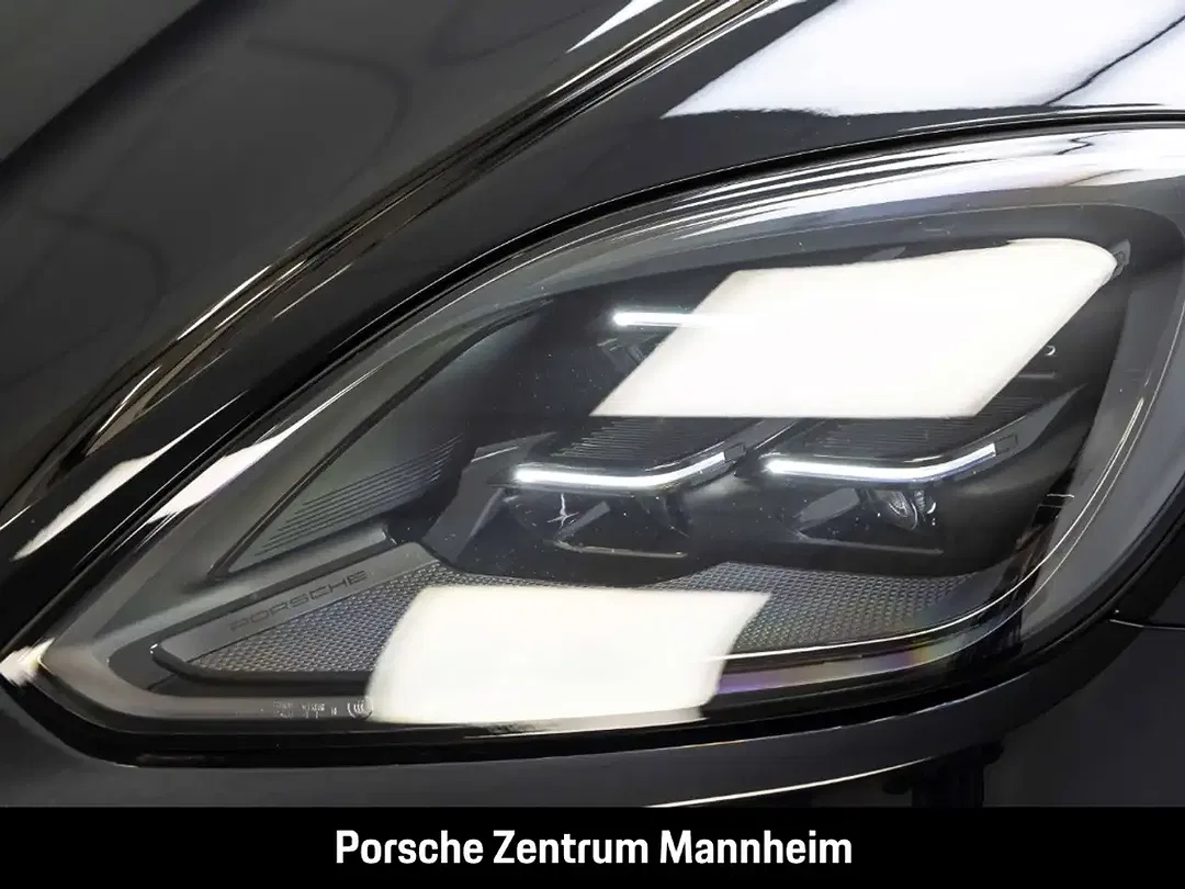 Porsche Cayenne - Thumbnail 13