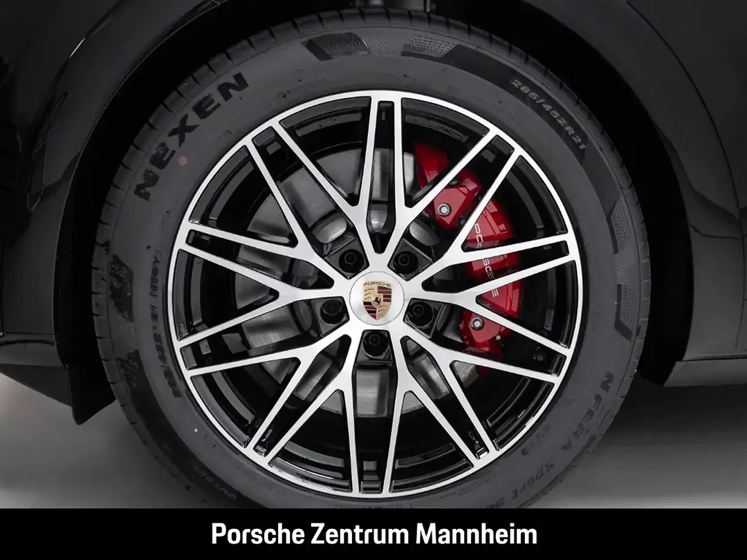Porsche Cayenne - Thumbnail 8