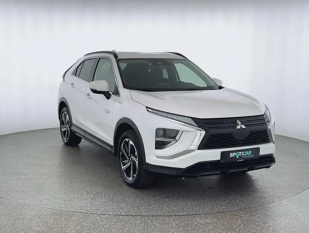 Mitsubishi Eclipse Cross - Thumbnail 3