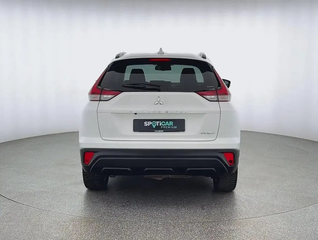 Mitsubishi Eclipse Cross - Thumbnail 4