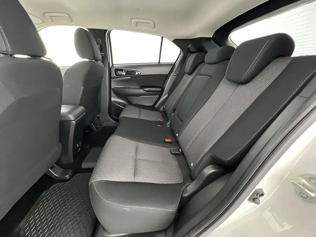 Mitsubishi Eclipse Cross - Thumbnail 9