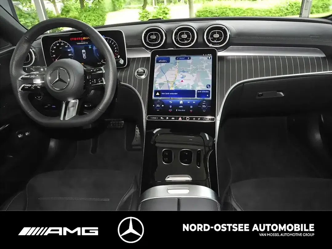 Mercedes-Benz C 300 - Thumbnail 12