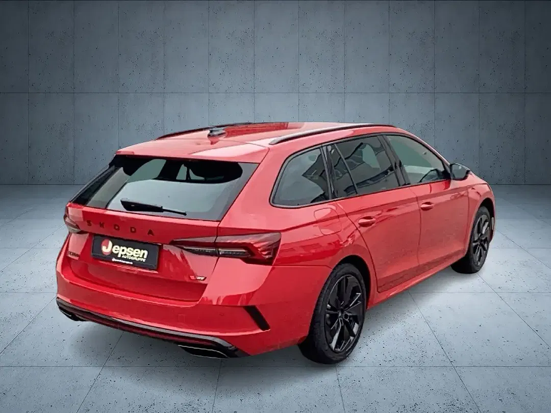 Skoda Octavia - Thumbnail 5