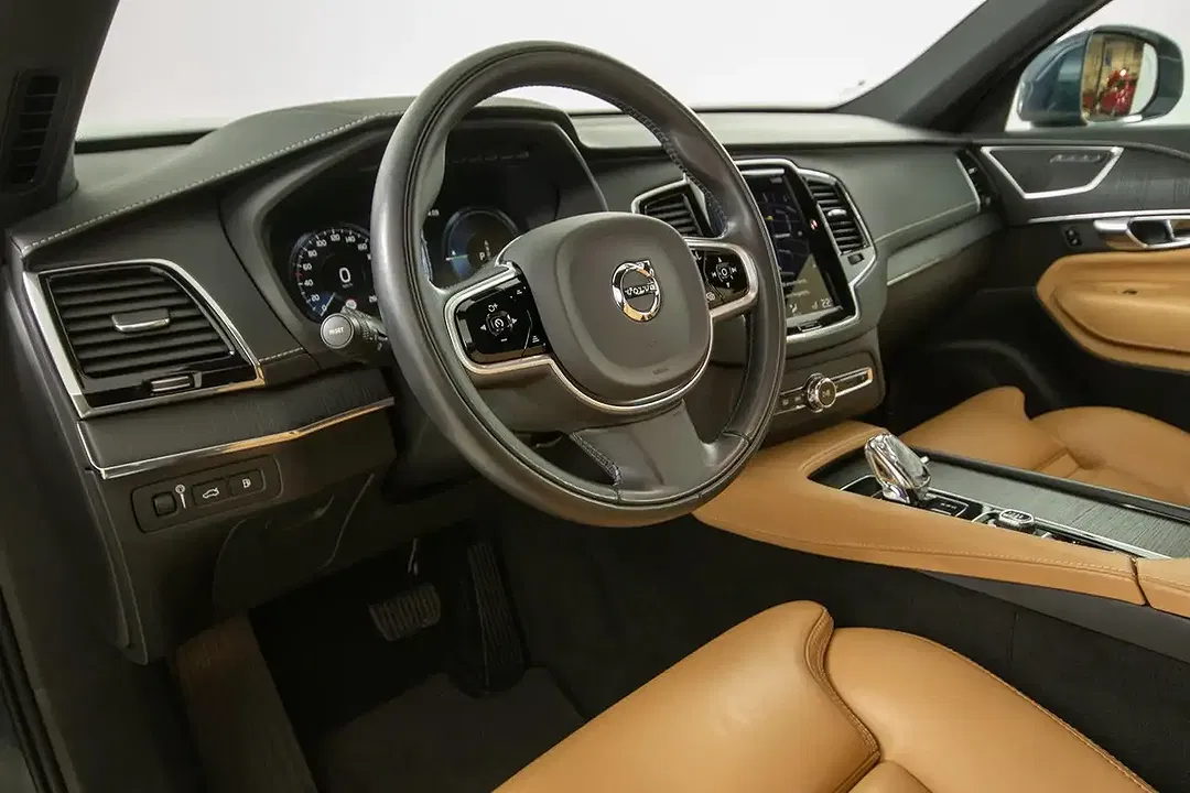 Volvo XC90 - Thumbnail 7