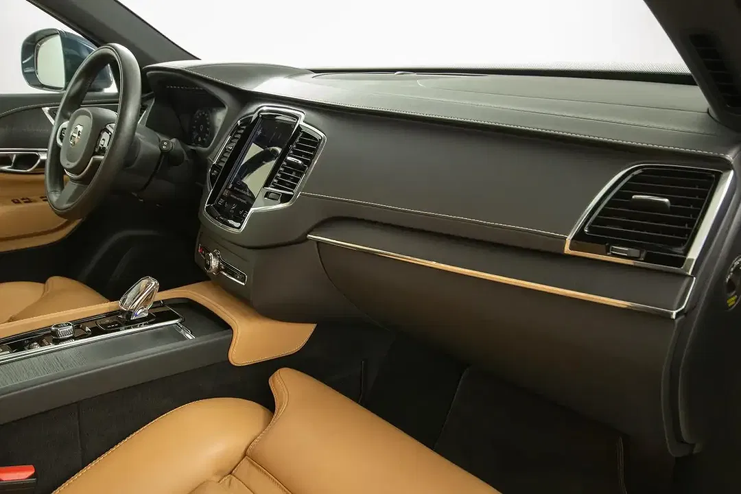 Volvo XC90 - Thumbnail 8